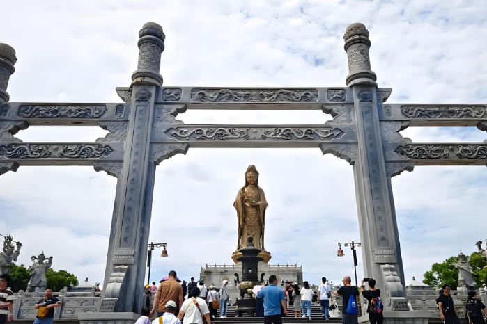 普陀山 南海觀音立像